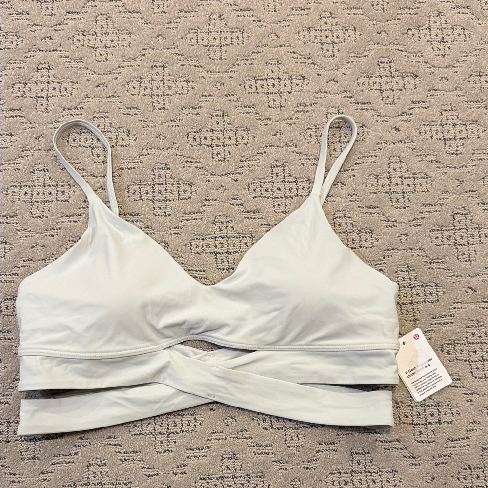 Lululemon NWT V-Neck crossover under and bra size 12 VAPOR